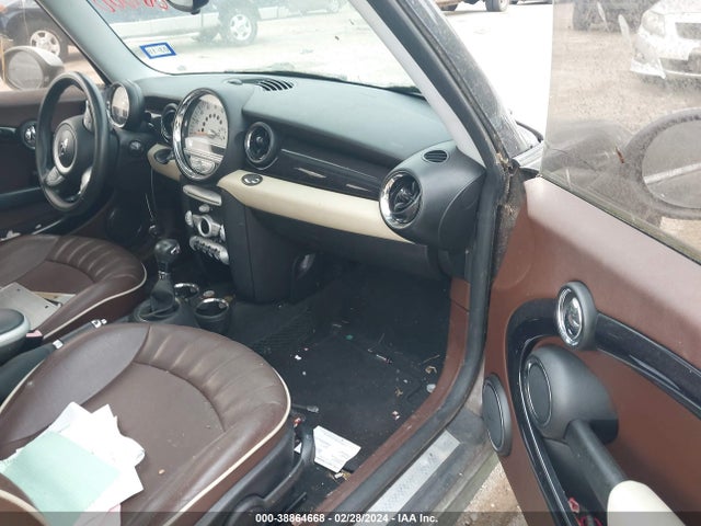 2009 MINI COOPER S CLUBMAN WMWMM33529TP93003 Photo 4