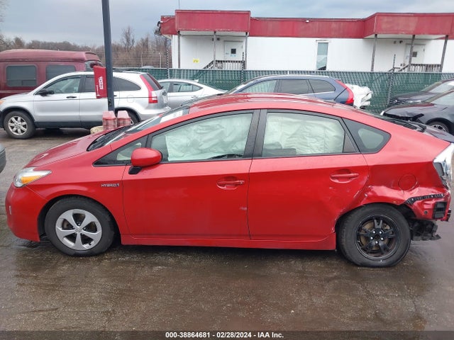 Toyota Prius Four 2014 JTDKN3DU7E1773610 Image 15