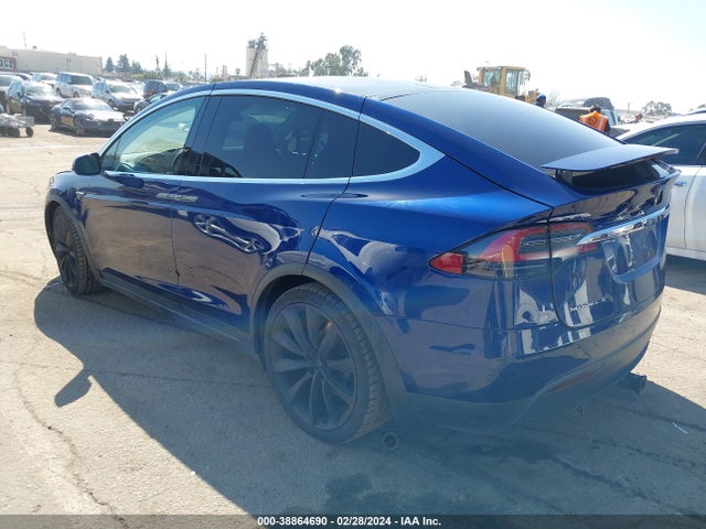 Tesla Model X 60d/70d/75d/90d 2016 5YJXCAE25GF012145 Image 3