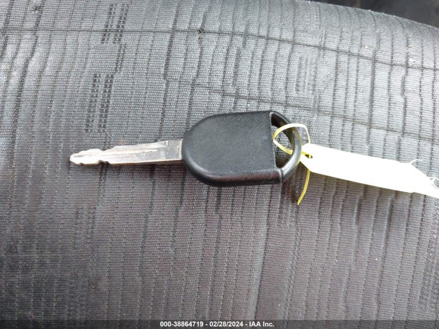 2011 FORD FOCUS SE VIN: 1FAHP3FN5BW119204