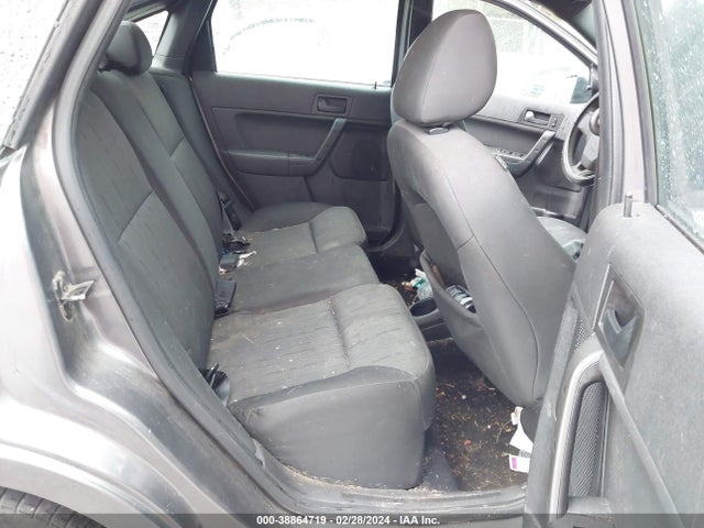 2011 FORD FOCUS SE VIN: 1FAHP3FN5BW119204