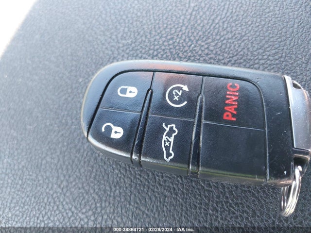 Chrysler 300 300s 2017 2C3CCABG7HH560162 Image 11