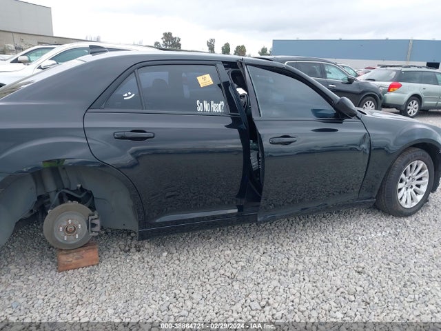 Chrysler 300 300s 2017 2C3CCABG7HH560162 Image 6