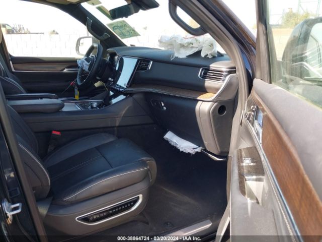 2023 JEEP GRAND WAGONEER L 1C4SJSFP7PS556908 Photo 4