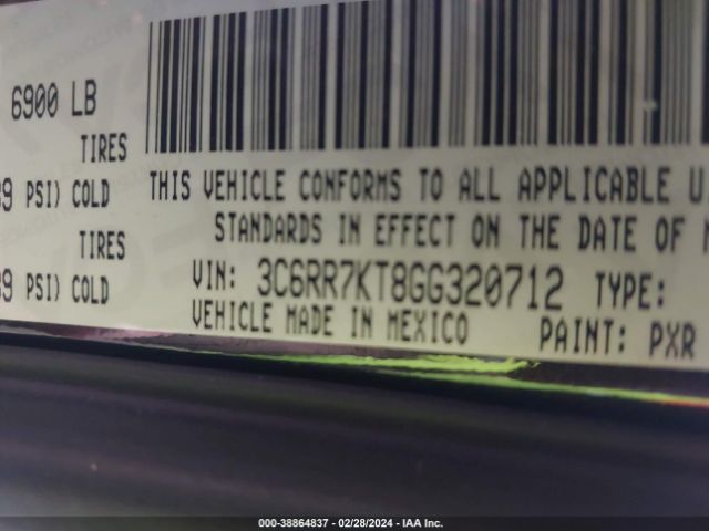 2016 RAM 1500 3C6RR7KT8GG320712 Photo 8