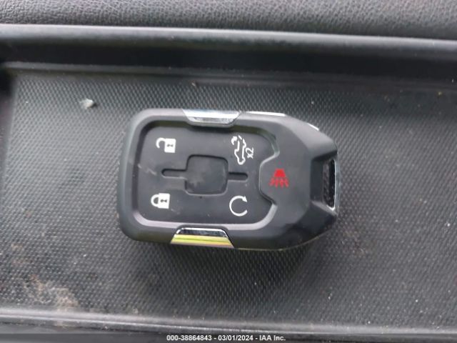 3GCPYFED1MG280258 Chevrolet Silverado 1500 4wd  Short Bed Lt Trail Boss