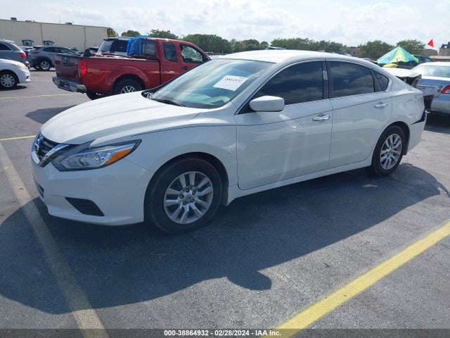Nissan Altima 2.5 S 2018 1N4AL3AP6JC480169 Image 2