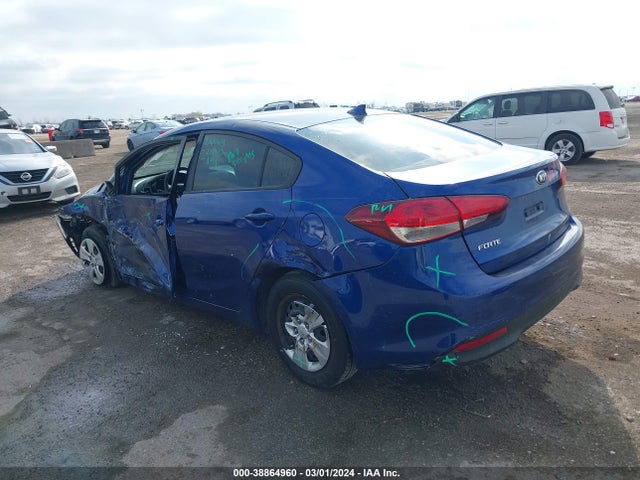 KIA FORTE LX 2017 3KPFK4A71HE063182 Image 3