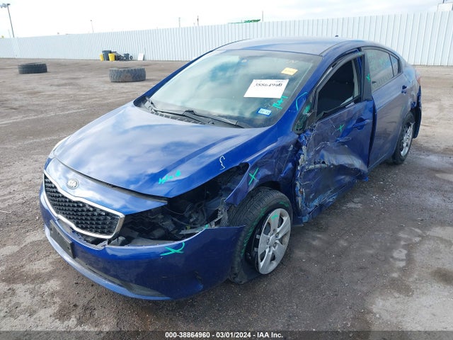 KIA FORTE LX 2017 3KPFK4A71HE063182 Image 6