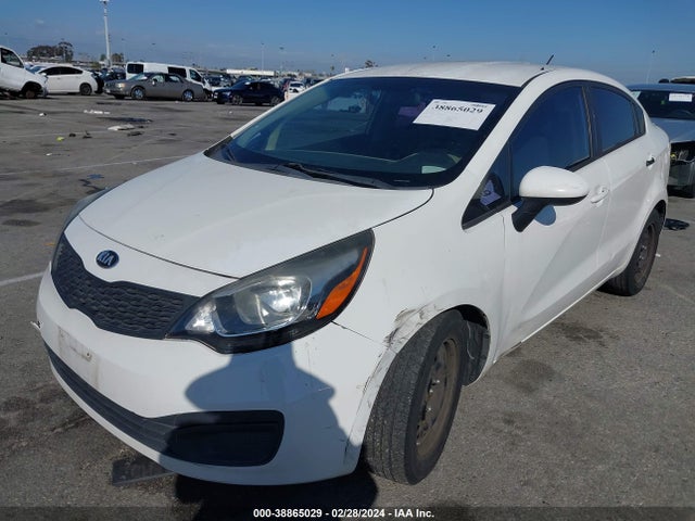 KIA RIO LX 2014 KNADM4A32E6363617 Image 2