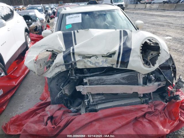 2021 MINI CLUBMAN WMWLV7C05M2N90979 Photo 5