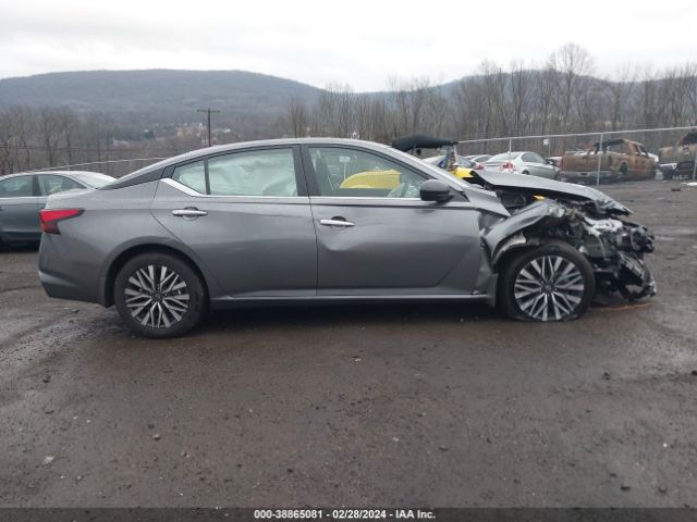 1N4BL4DW7RN301151 Nissan Altima Sv Intelligent Awd
