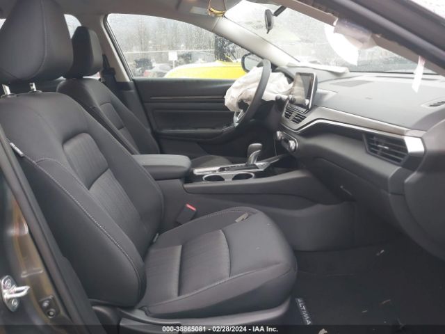 1N4BL4DW7RN301151 Nissan Altima Sv Intelligent Awd
