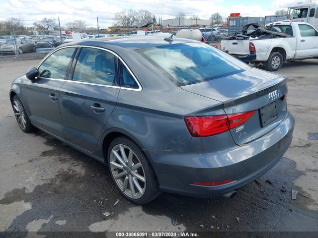 Audi A3 2.0t Premium 2015 WAUEFGFF0F1014229 Image 3