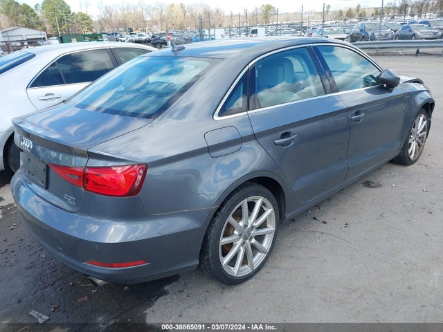 Audi A3 2.0t Premium 2015 WAUEFGFF0F1014229 Image 4