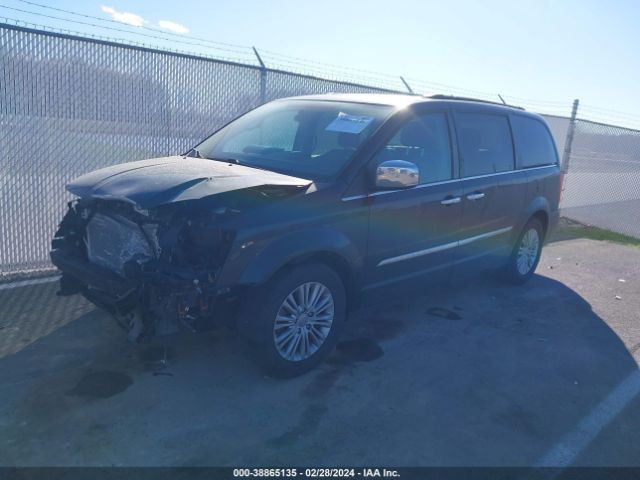 2C4RC1CG1GR135601 Chrysler Town & Country Touring-l Anniversary Edition