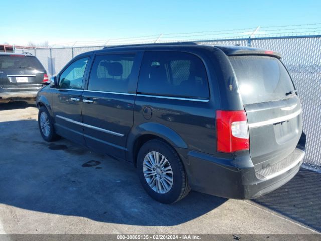 2C4RC1CG1GR135601 Chrysler Town & Country Touring-l Anniversary Edition