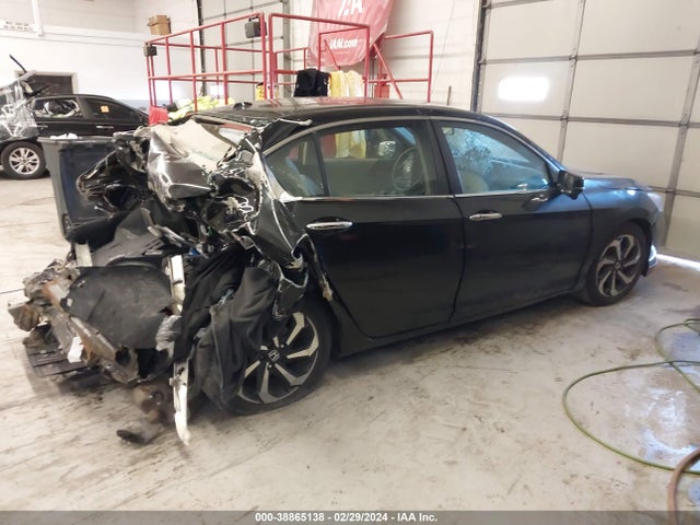 Honda ACCORD EX 2016 1HGCR2F04GA084304 Image 4