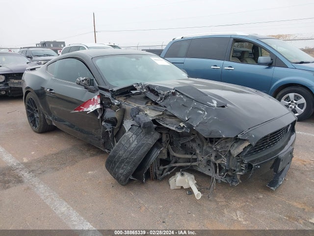 2016 1FA6P8CF1G5303022 main image