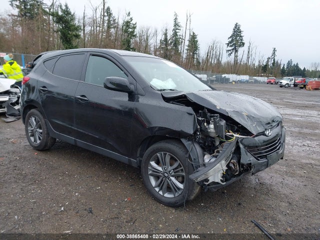 2015 KM8JT3AF9FU108114 main image