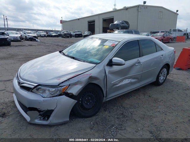Toyota CAMRY LE 2014 4T4BF1FK6ER404301 Image 2