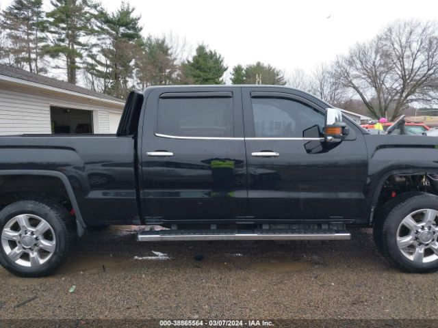 1GT12UEY1HF105966 GMC Sierra 2500hd Denali