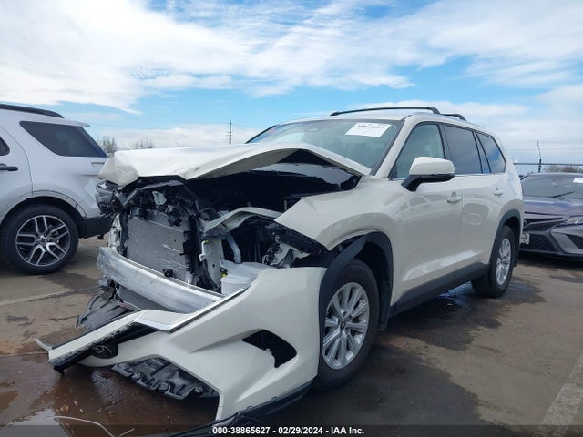 Toyota Grand Highlander Xle 2024 5TDAAAB52RS032801 Image 2