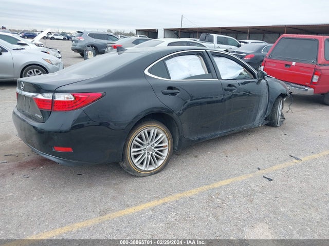 JTHBK1GG4F2152578 Lexus ES 350