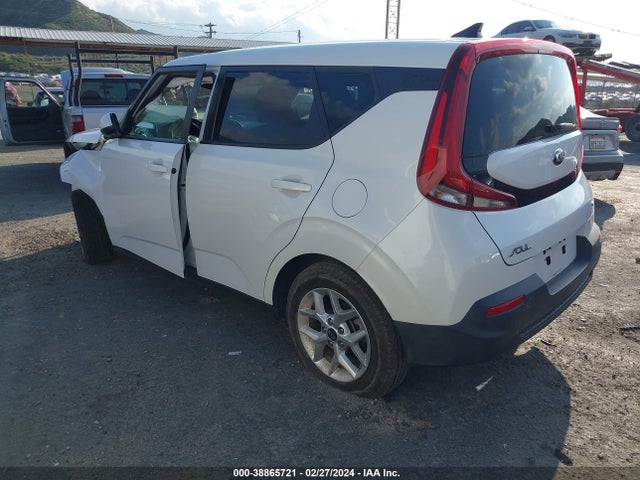 KIA SOUL S 2020 KNDJ23AUXL7071011 Image 3