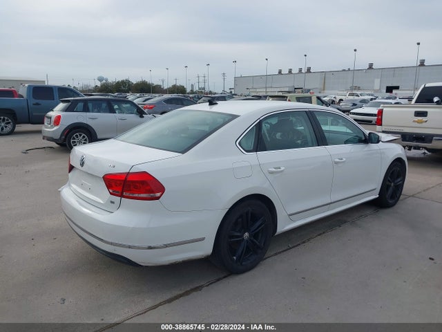 1VWBS7A30FC020550 Volkswagen Passat 1.8t Se