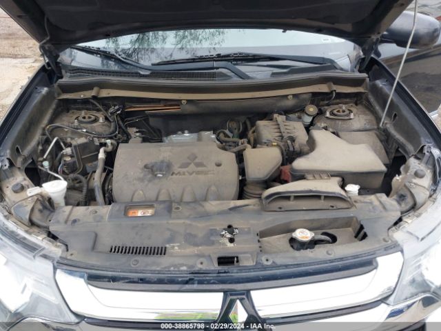 JA4AD2A35GZ019527 Mitsubishi Outlander Es