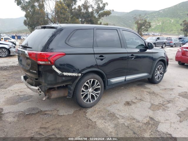 JA4AD2A35GZ019527 Mitsubishi Outlander Es