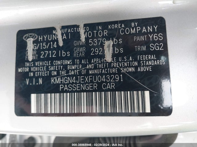 Hyundai Genesis 3.8 2015 KMHGN4JEXFU043291 Image 9
