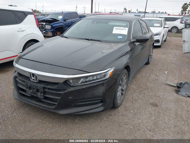 Honda ACCORD LX 2018 1HGCV1F1XJA046033 Image 2