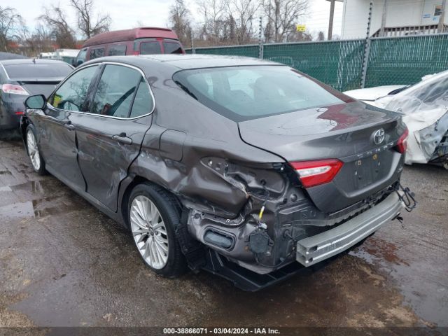 4T1B11HK6JU104287 Toyota CAMRY XLE