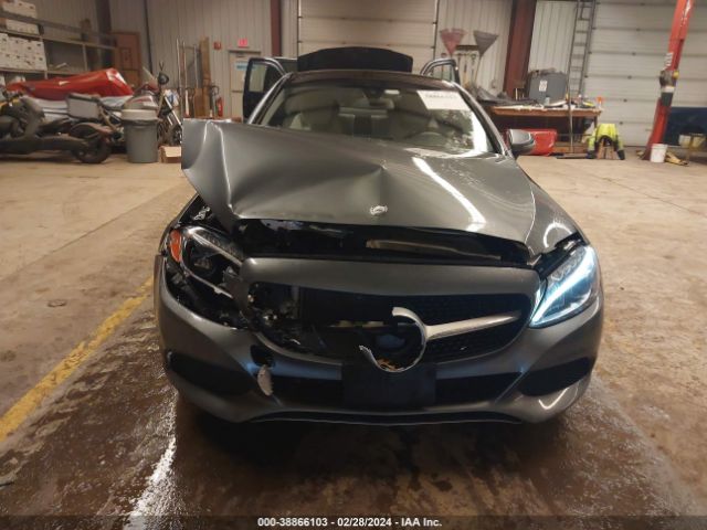 WDDWJ4KB9HF419668 Mercedes-Benz C 300 4matic