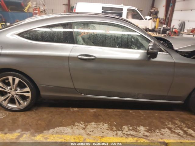 WDDWJ4KB9HF419668 Mercedes-Benz C 300 4matic