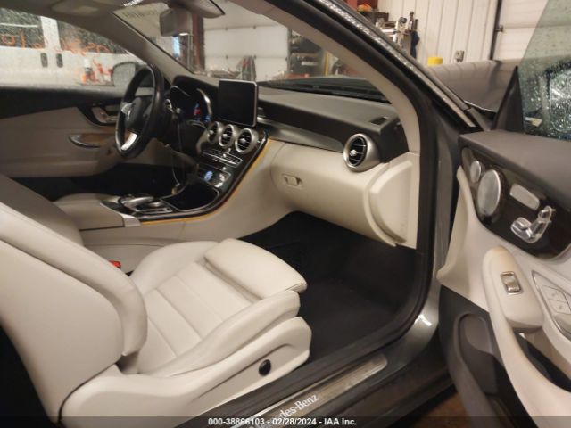 WDDWJ4KB9HF419668 Mercedes-Benz C 300 4matic