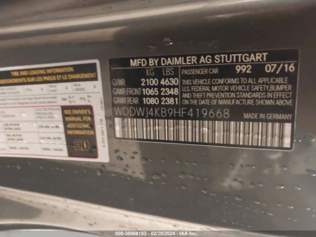 WDDWJ4KB9HF419668 Mercedes-Benz C 300 4matic