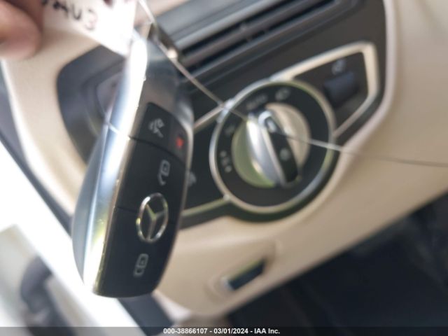 W1N0G8DB0MV289131 Mercedes-Benz Glc 300 Suv