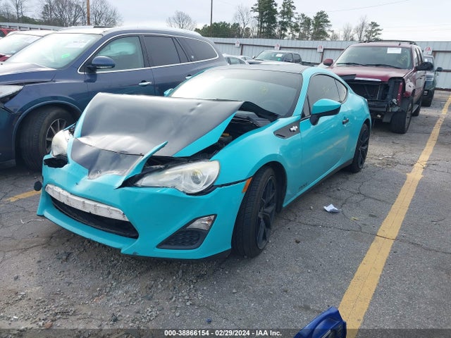 JF1ZNAA15E8705638 Scion FR-S