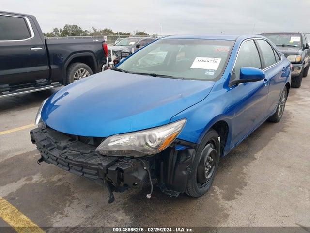 Toyota CAMRY SE 2017 4T1BF1FK7HU746970 Image 2
