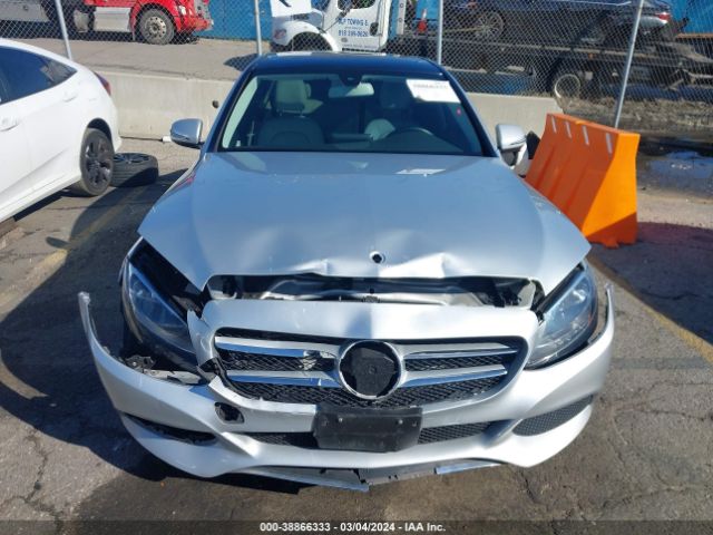 55SWF4JB5GU171305 Mercedes-Benz C 300 Luxury/sport