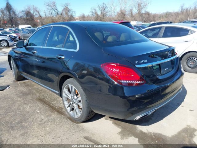 W1KWF8EB3MR615022 Mercedes-Benz C 300 4matic