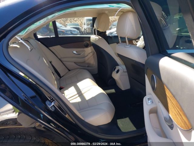 W1KWF8EB3MR615022 Mercedes-Benz C 300 4matic