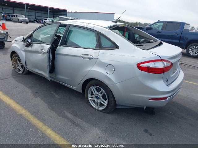 Ford FIESTA SE 2019 3FADP4BJ2KM113965 Image 3