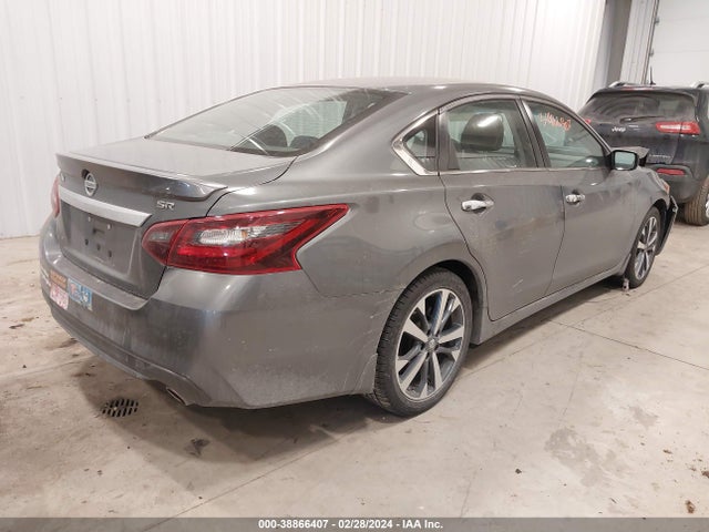 Nissan Altima 2.5 Sr 2017 1N4AL3APXHC473865 Image 4