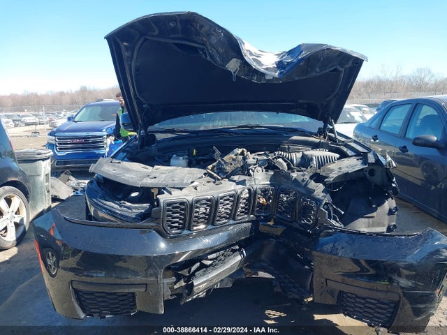 1C4RJKAG0N8523880 Jeep Grand Cherokee L Laredo