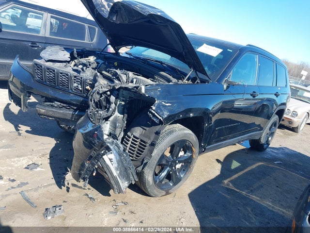 1C4RJKAG0N8523880 Jeep Grand Cherokee L Laredo