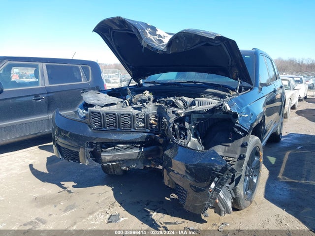 1C4RJKAG0N8523880 Jeep Grand Cherokee L Laredo